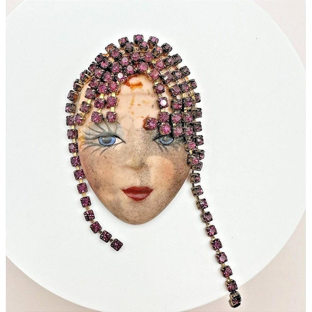 Vintage 80s Art Deco Face Brooch Pin Purple Rhinestone Statement Women's Jewelry